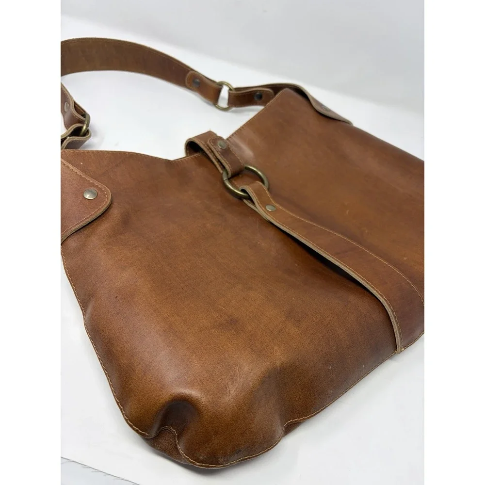Vintage HOBO International Brown Leather Hobo Shoulder Bag Made Colombia